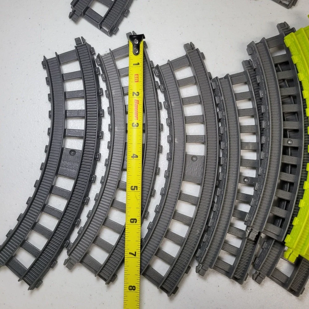 Thomas‎ Train Mixed Curve Replacement Track Pieces Gray Blue Neon